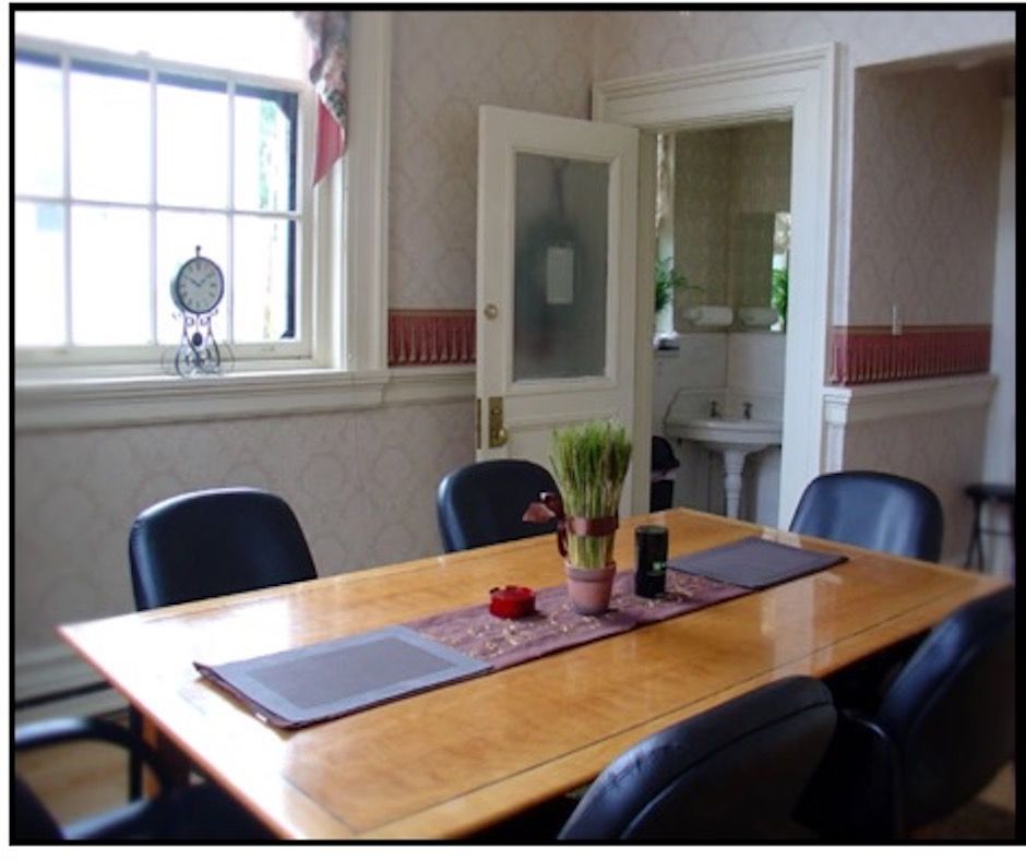 Amesbury Building : 100 Main St, Amesbury, MA 01913